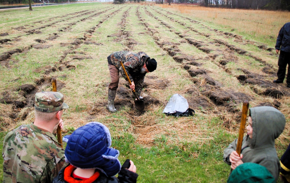 Fort McCoy continues annual tree replenishment efforts; earns 36th Tree City USA award in process