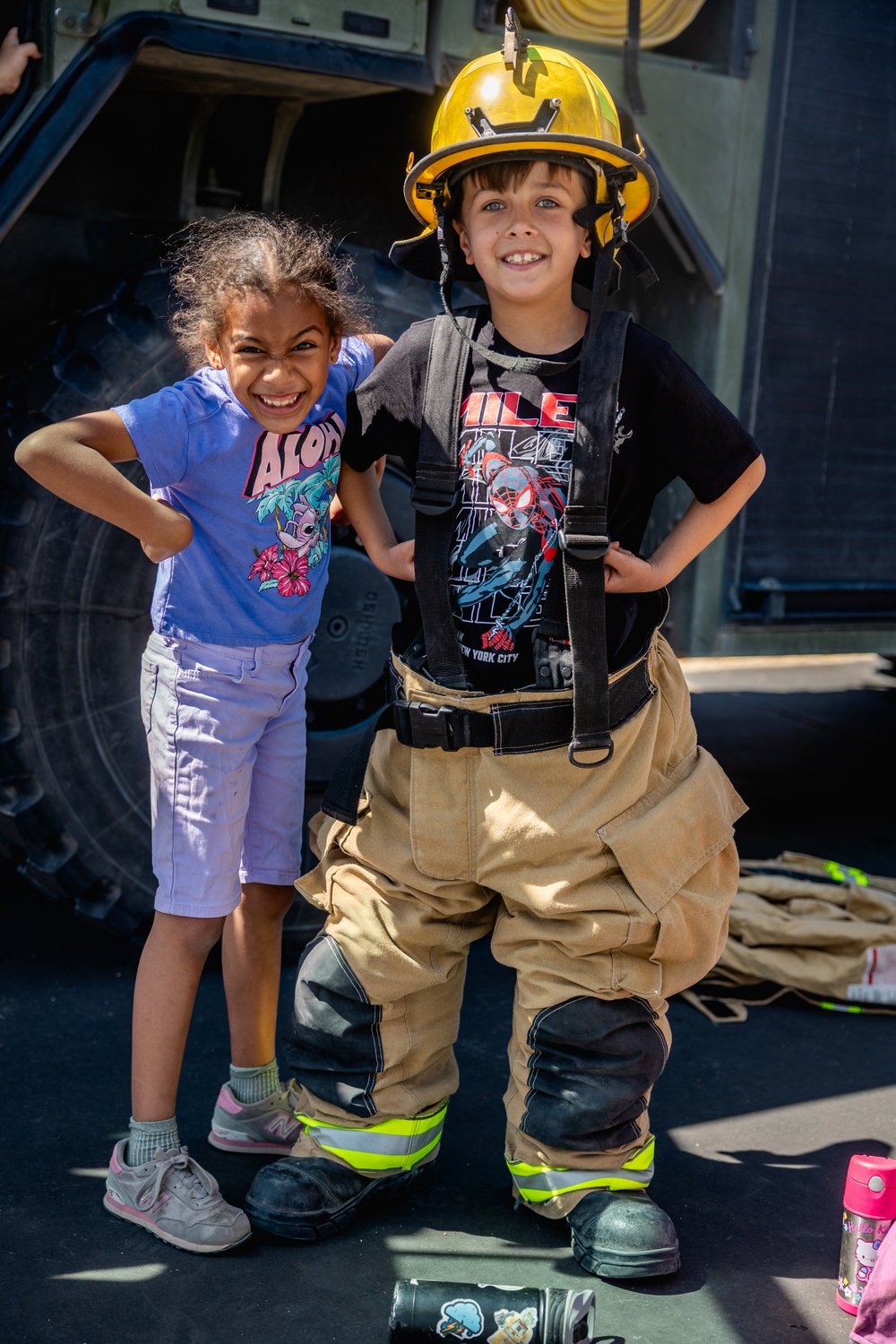 The Combat Center hosts vehicle showcase at local elementary school in honor of Month of the Military Child