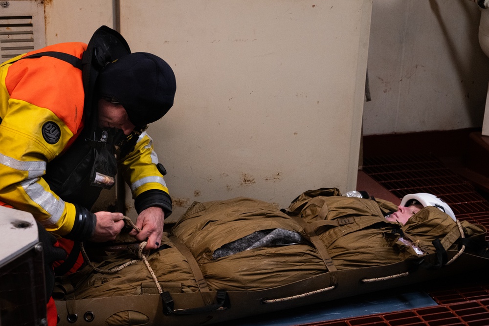 Coast Guard, Air Force conduct water operations exercise in Kodiak, Alaska