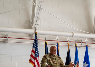 Omaha Trophy Presentation at the 171st ARW