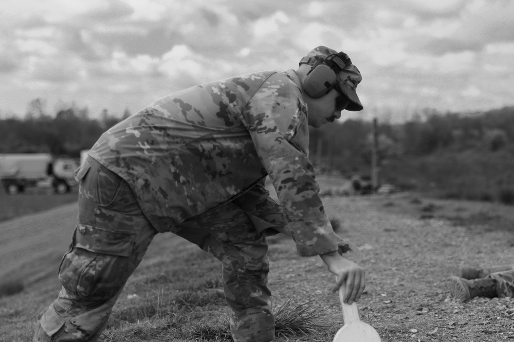 262nd CICO weapon qualification
