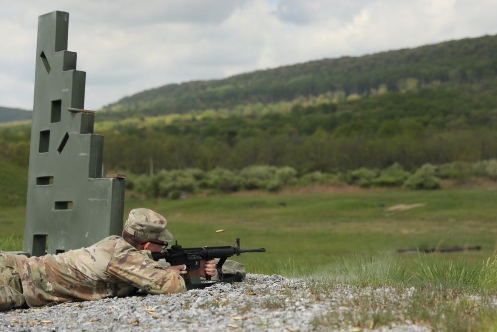 262nd CICO weapon qualification