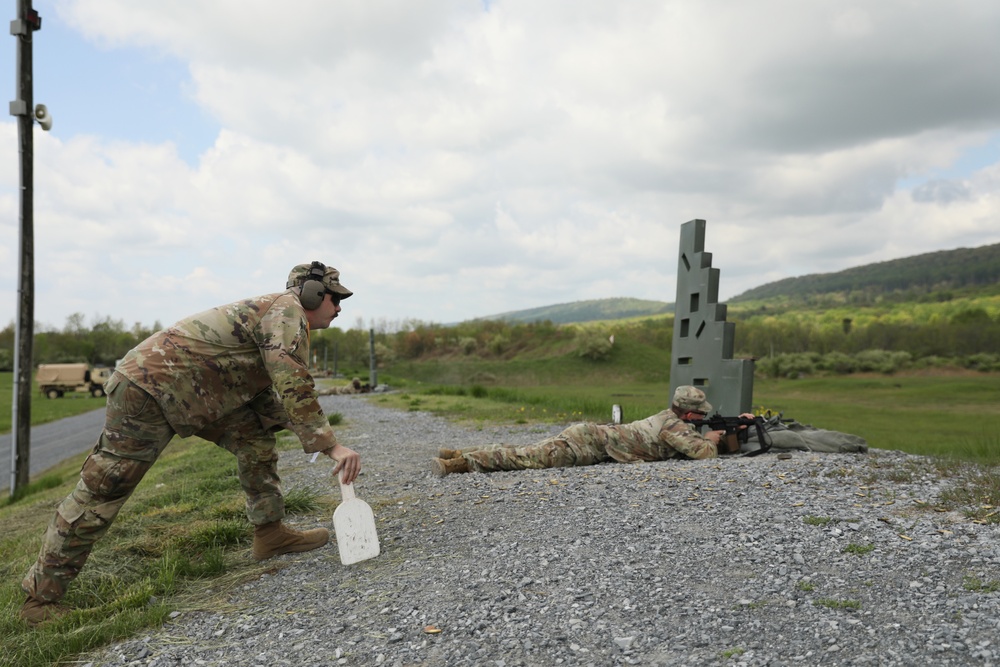 262nd CICO weapon qualification