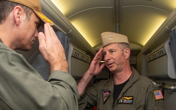 CAPT Ahmanson welcomes Cmdr Bruce as Tiger 77