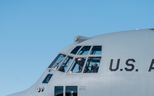 109th Airlift Squadron Flush Training
