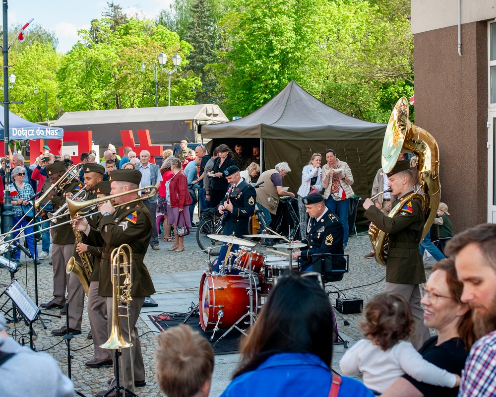 1st Armored Division Band at Polish Constitution Day Celebration