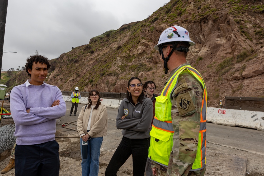Palisades Tour with state Sen. Ben Allen