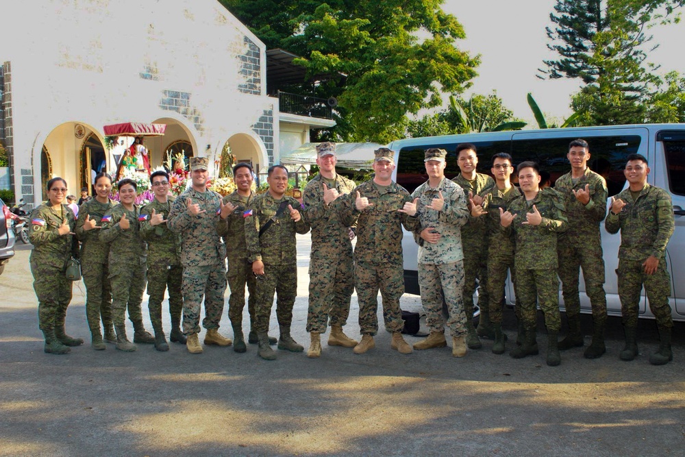 4th Civil Affairs Group participates in Good Friday Parade