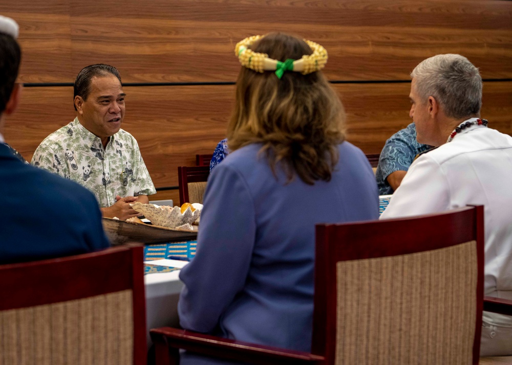 U.S. Pacific Fleet Commander travels to the Federated States of Micronesia
