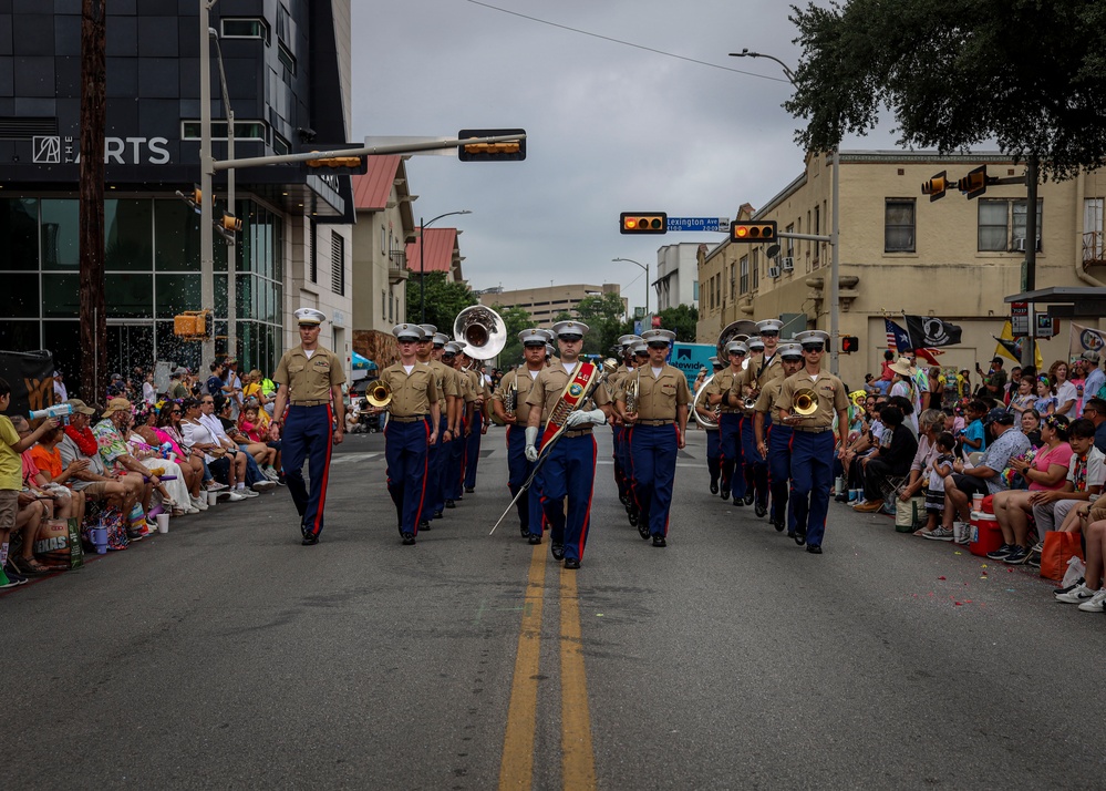 Marine Forces Reserve Band Performs at Battle of the Flowers Parade