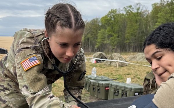 Medical unit gains vital experience during field exercise