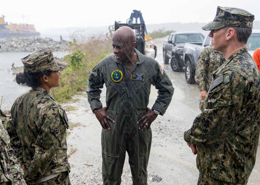 U.S. Pacific Fleet Commander travels to the Federated States of Micronesia