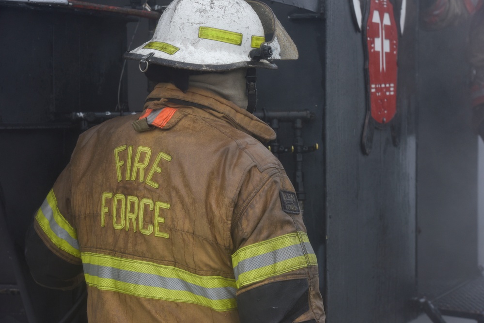 180FW Fire Protection Fights The Flames During Training Exercise