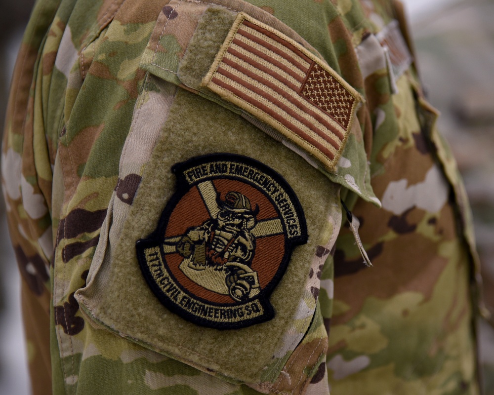 117th MXS conducts annual confined space extraction exercise