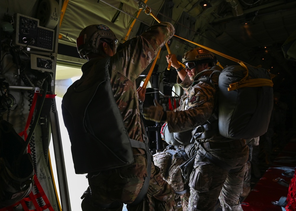 165th C-130J Supports POMPOC Jumps