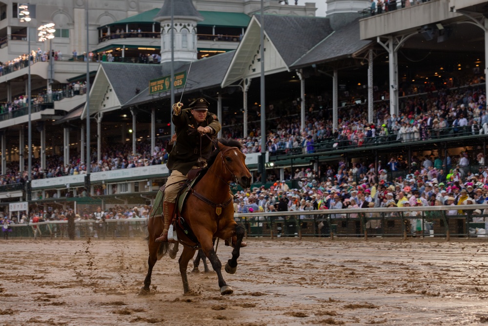 1ID CGMCG Presents the Colors at the Kentucky Derby