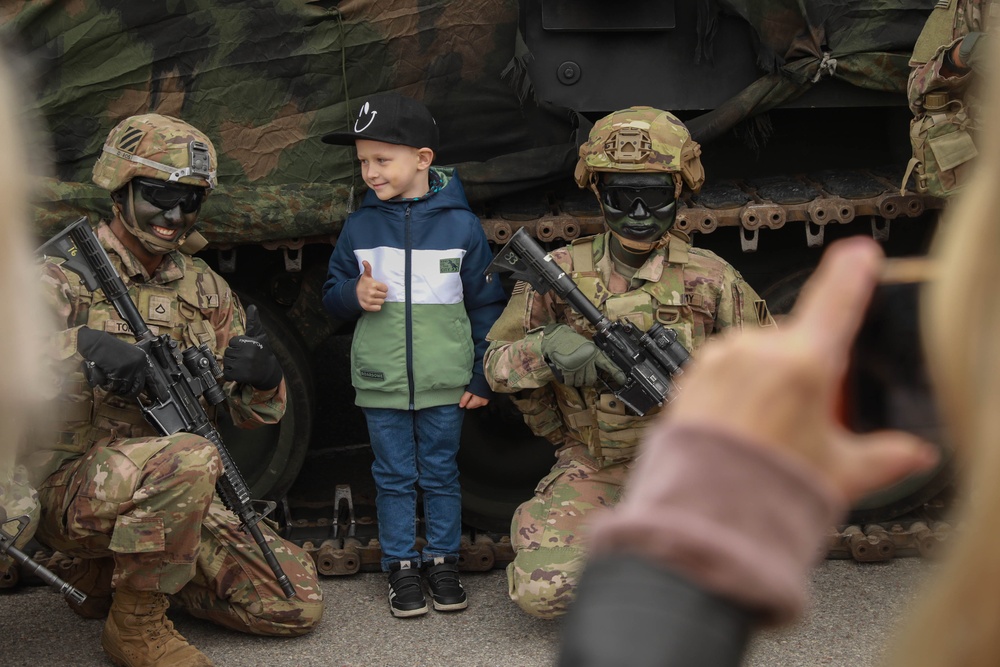 Task Force Iron celebrates Day of the Restoration of Latvian Independence with NATO Allies