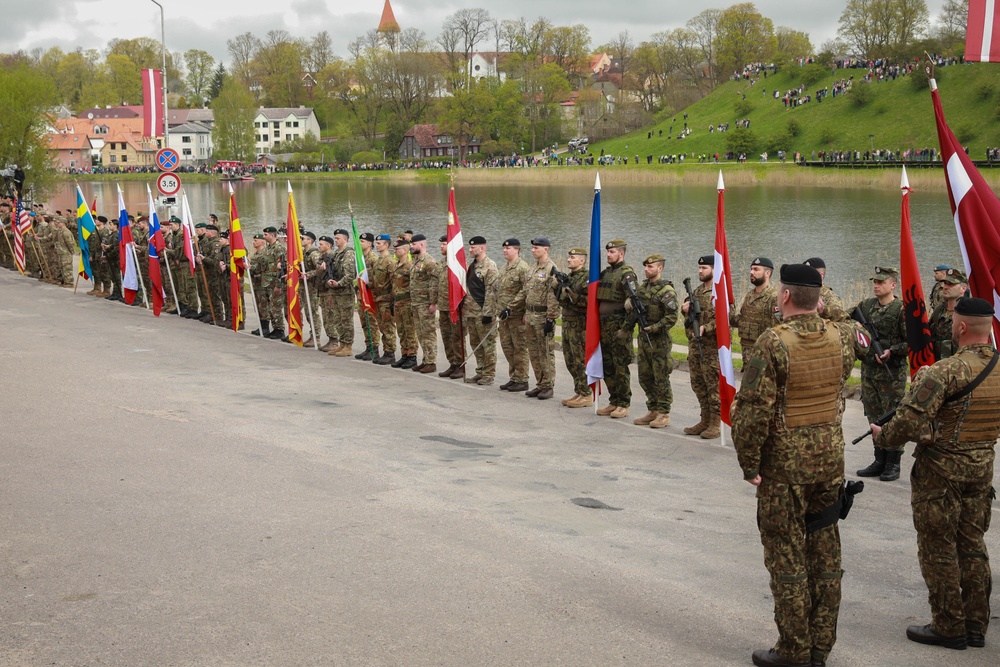 Task Force Iron celebrates Day of the Restoration of Latvian Independence with NATO Allies