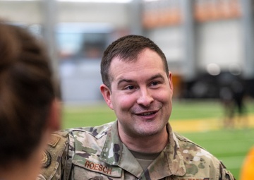 134th ARW Recruiters Attend Community Event