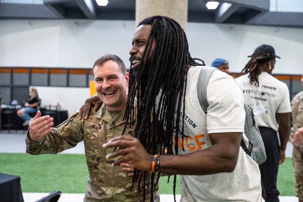 134th ARW Recruiters Attend Community Event