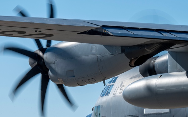 109th Airlift Squadron Flush Training