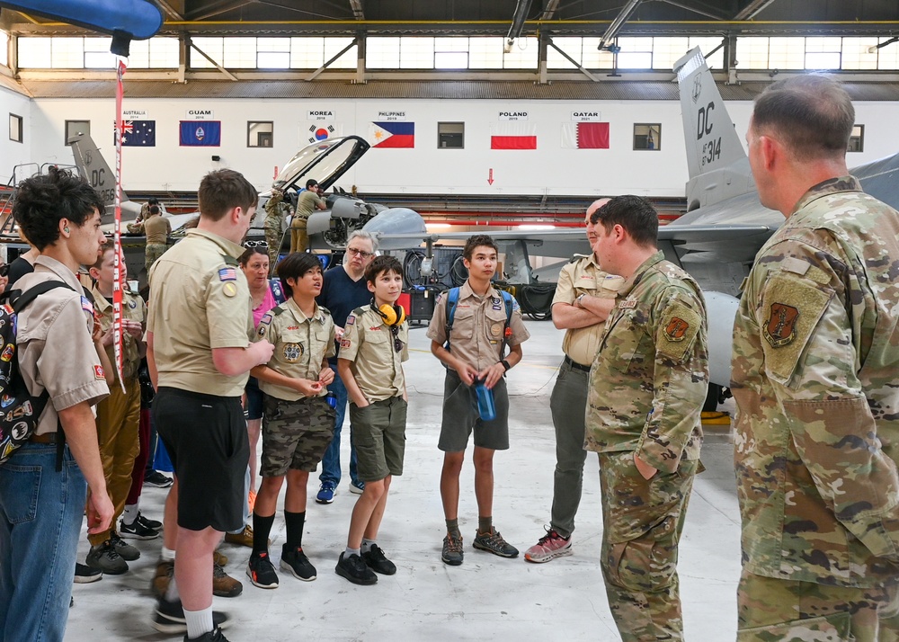 Scouts BSA Troop 697 Visits D.C. Air National Guard Maintenance Operation Center