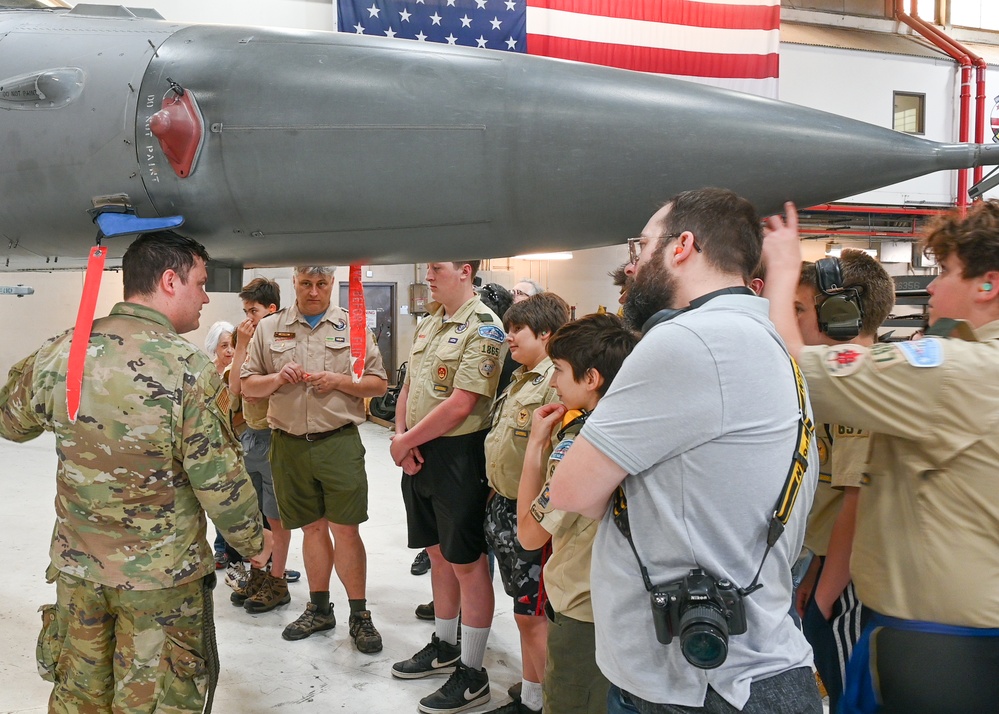 Scouts BSA Troop 697 Visits D.C. Air National Guard Maintenance Operation Center