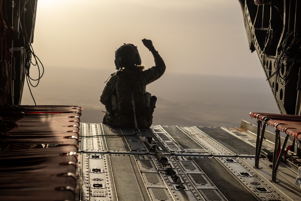 G/6-101 &quot;Varsity&quot;,  Task Force Cardinal Crew Chiefs