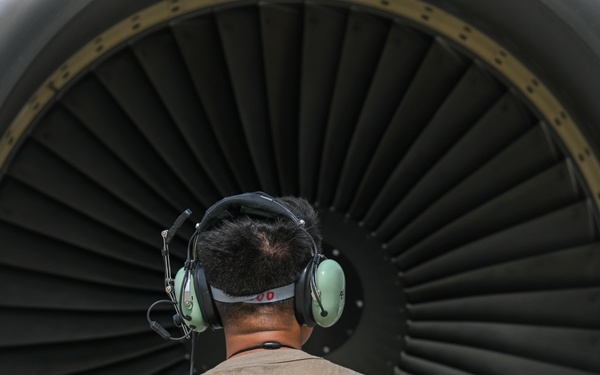 MacDill maintainers make readiness happen