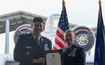 127th Operations Group Commander Retires