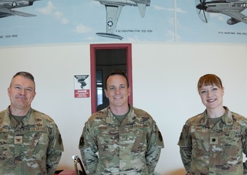 181st Intelligence Wing Leadership Recognizes Stand-Out Airmen after the Spartan Support exercise