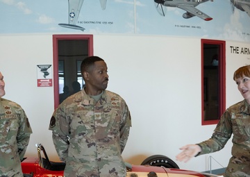 181st Intelligence Wing Leadership Recognizes Stand-Out Airmen after the Spartan Support exercise