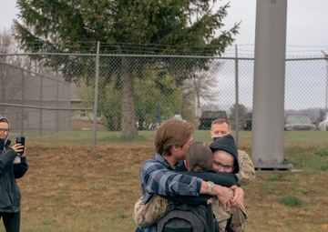 Airmen Return Home to the 158th FW