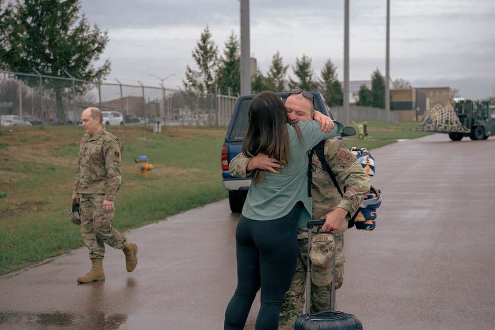 Airmen Return Home to the 158th FW