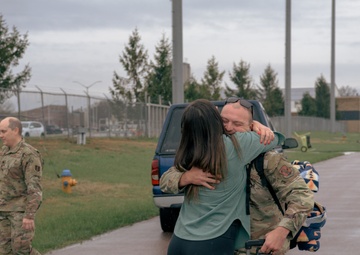 Airmen Return Home to the 158th FW