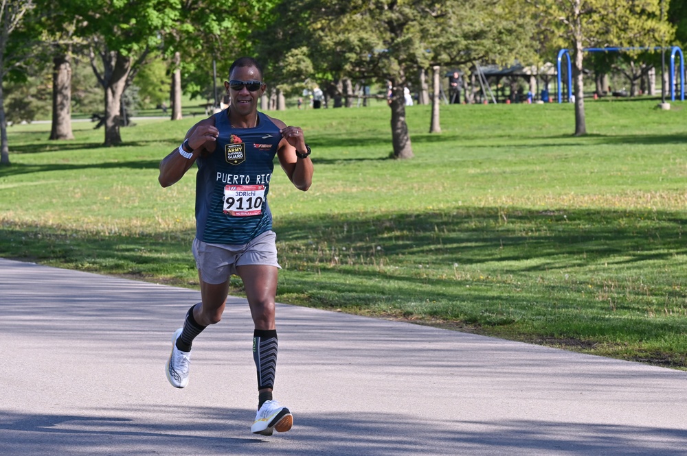 National Guard Soldiers, Airmen compete in and support annual Lincoln Marathon