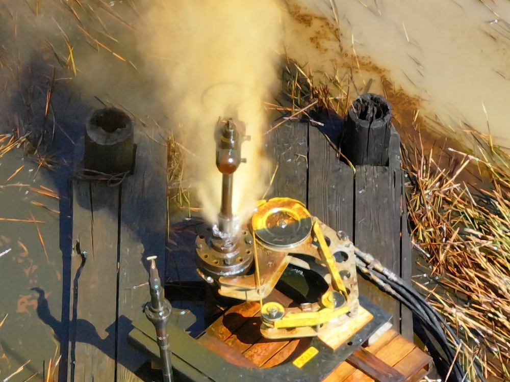Unified Command gains control of discharge, continues pollution response operations near Garden Island Bay, LA