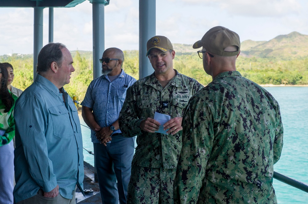 SECNAV Hon. John Phelan visits USS Frank Cable