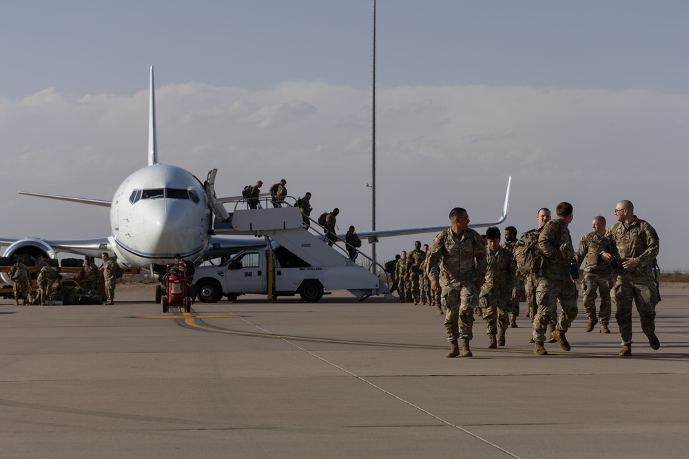 The 41st Engineer Battalion arrives to the southern border