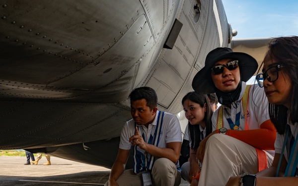Balikatan 25: U.S. and Philippine Aviation Communities Strengthen Partnerships