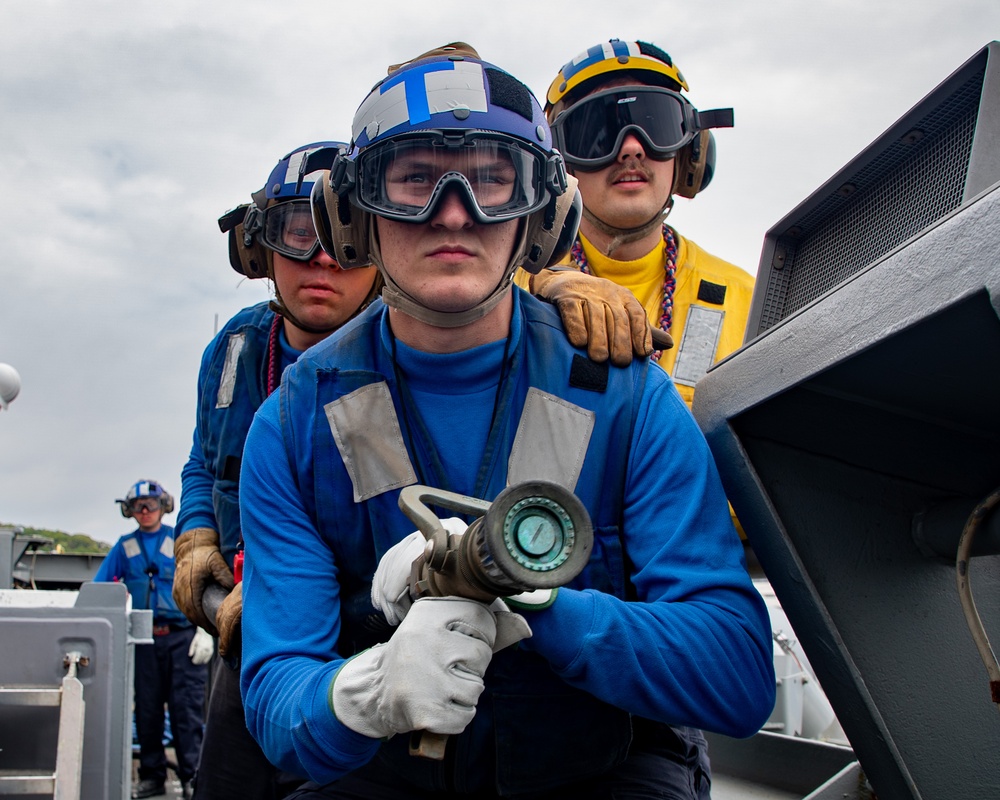 George Washington Sailors train during a general quarters drill