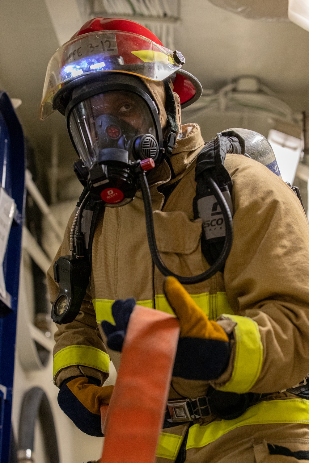 USS George Washington Conduct Firefighting Drill