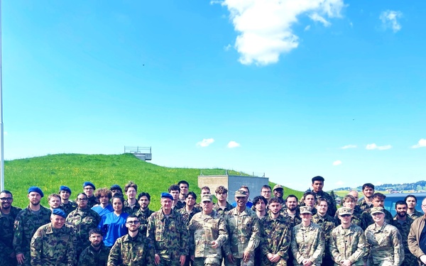 Medical Readiness Command, Europe conducts Swiss military key leader engagement