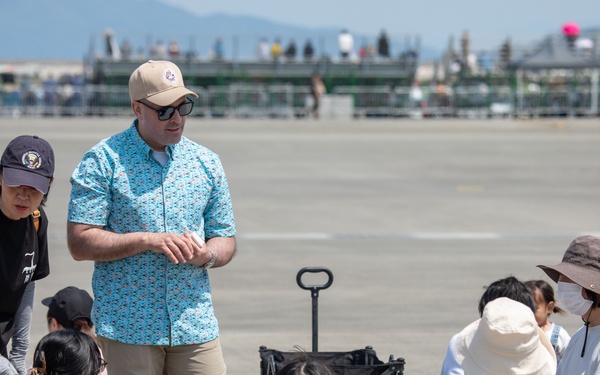 Family Day 25: Marine Corps Air Station Iwakuni