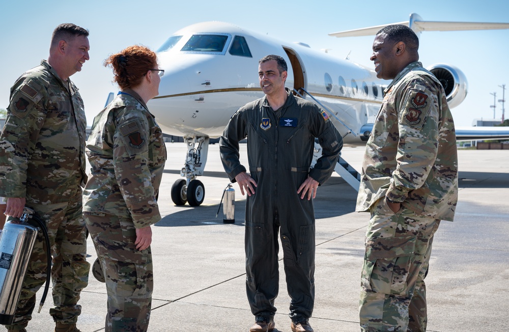 86 AW deputy commander celebrates his final flight
