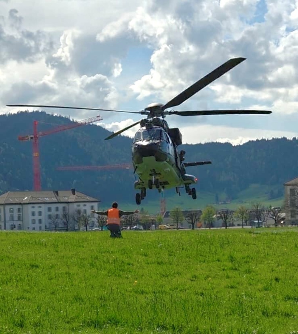 Medical Readiness Command, Europe conducts key leader engagement with Swiss Army medical leaders