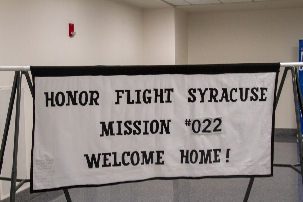 A Welcome Home Sign for Veterans Returning from Honor Flight Syracuse Mission 22