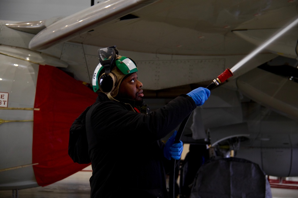 P-8A Indoor Plane Wash