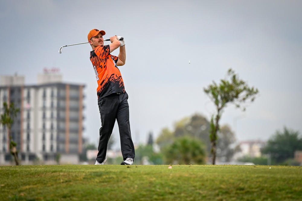 Larger Than Life: Titans compete during Spring LTL competition