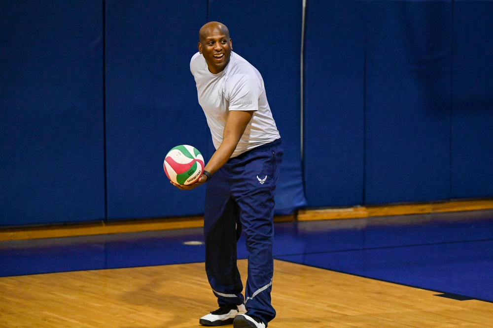 Larger Than Life: Titans compete during Spring LTL competition
